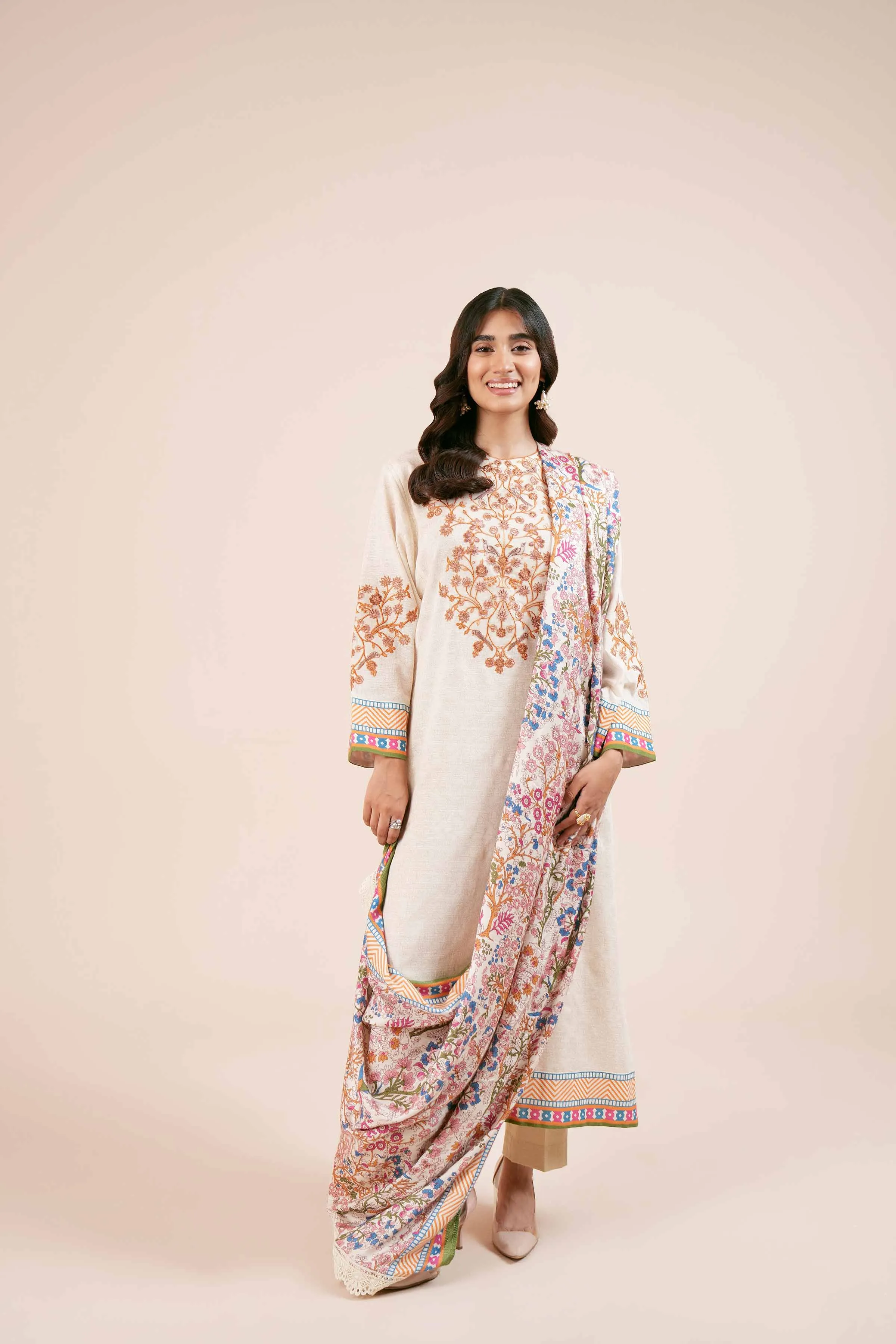 2 Piece - Printed Embroidered Suit - 42404084